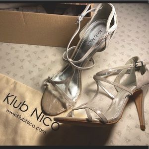 Anthropologie Silver Heels size 8